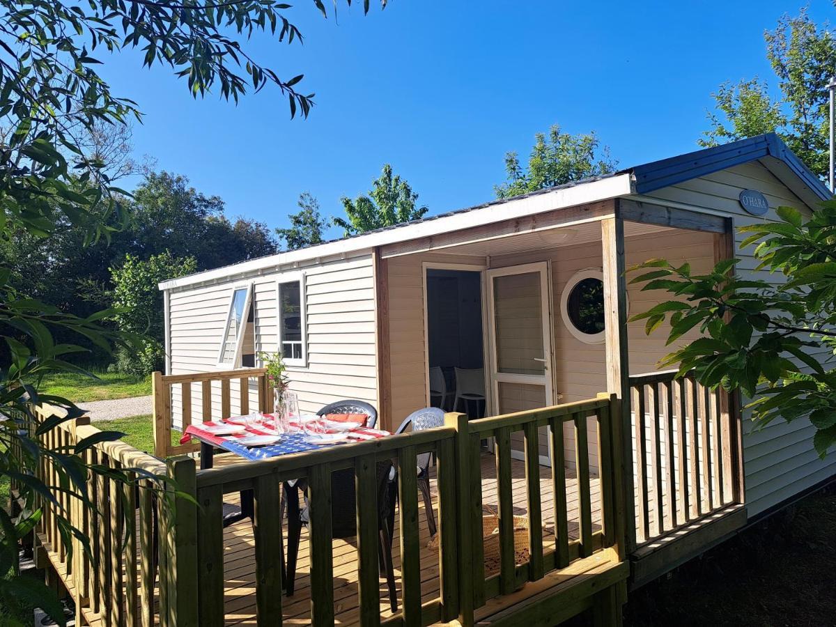 Camping Sainte Mere Eglise Sainte-Mere-Eglise Exterior foto
