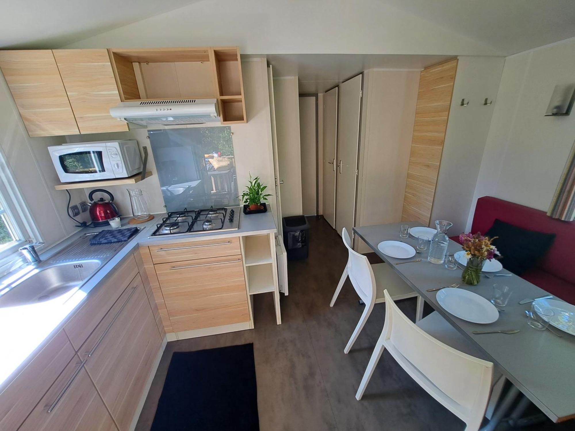 Camping Sainte Mere Eglise Sainte-Mere-Eglise Exterior foto
